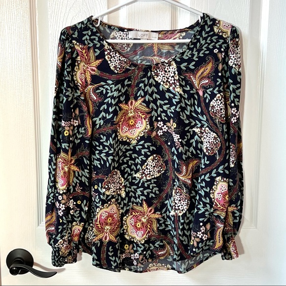 ⭐️ LOFT Long Sleeve Floral Nature Pattern Size: MP - Picture 7 of 10